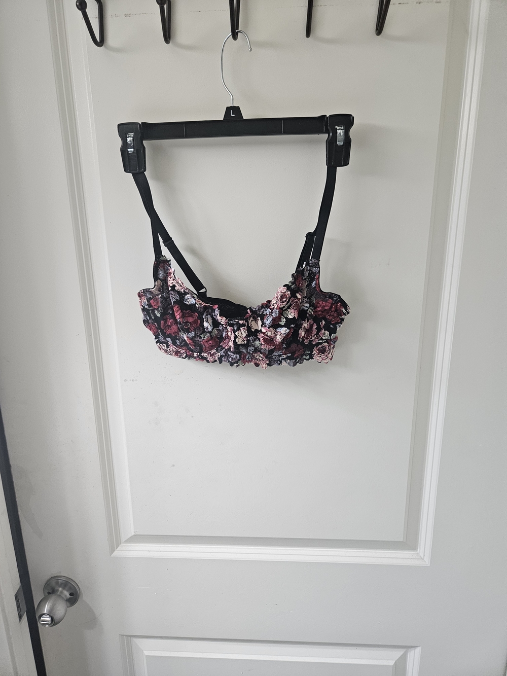 Old Navy Black Floral Lace Underwire Bra with Pink Accents